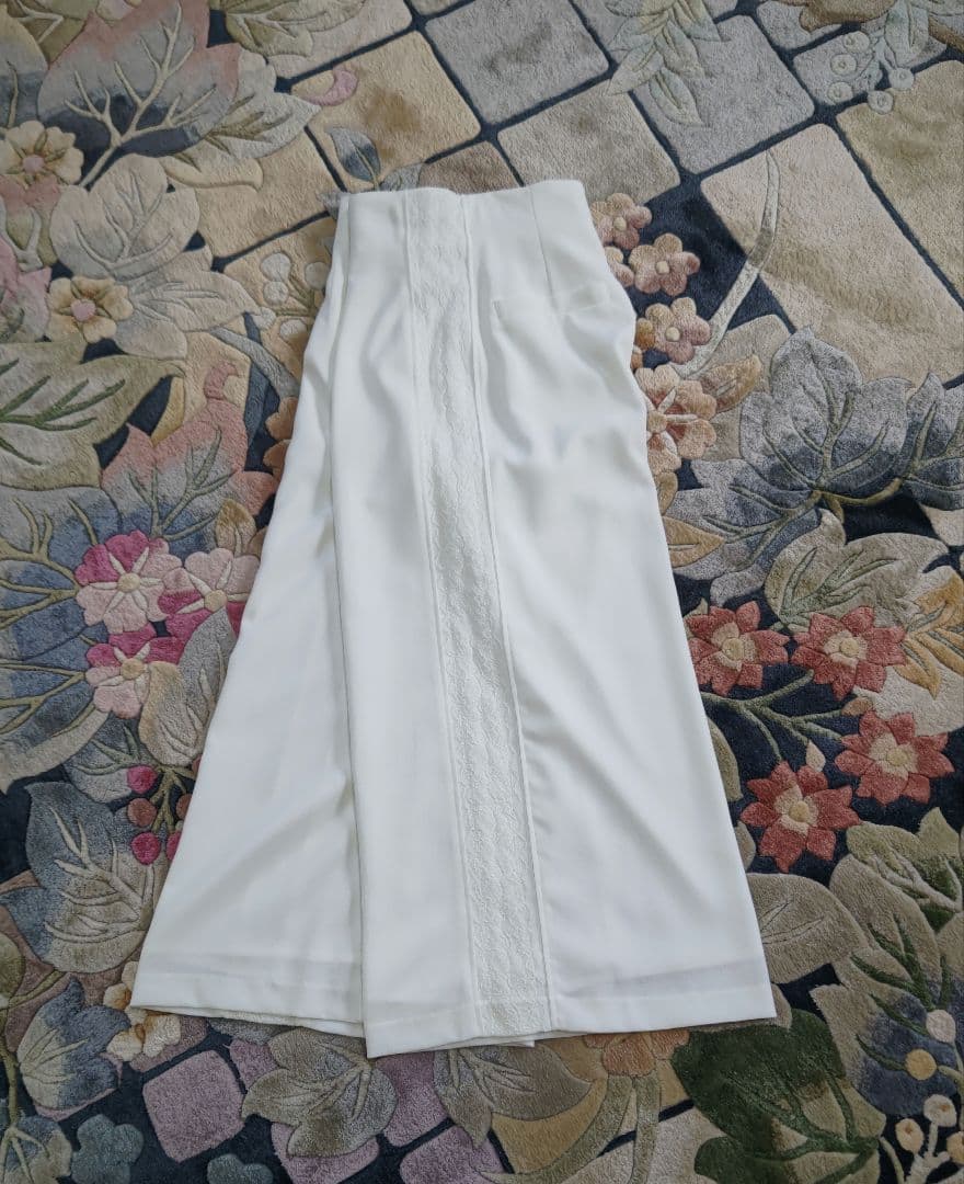 エポカ❕ ハイウエスト　クロップド丈　ワイドパンツ　お値下げ