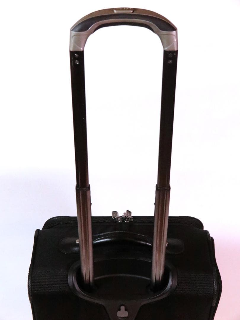 Travelpro Crew11トラベルプロ クルー 美品 機内持込 二輪 拡張