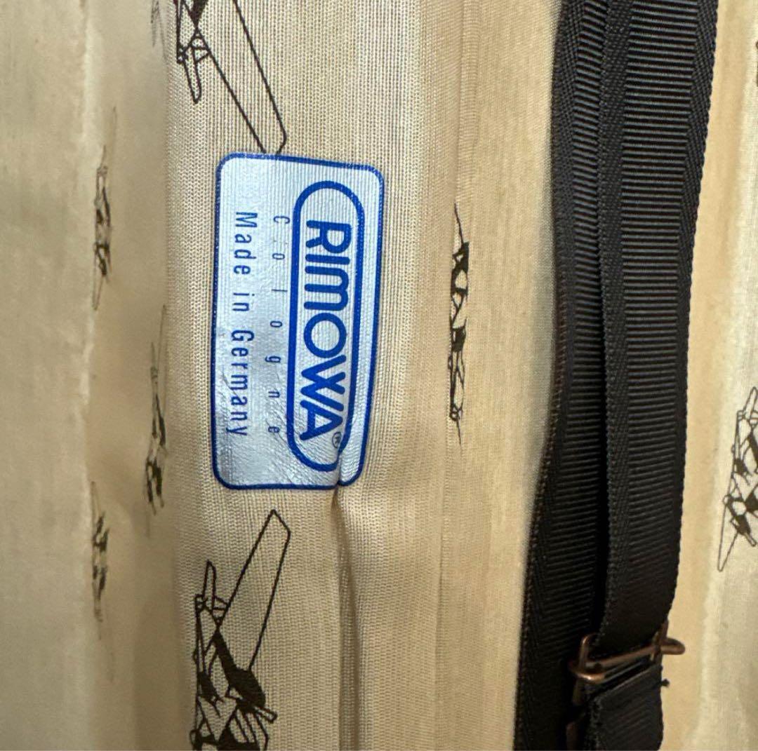 リモワ　トパーズ　青ロゴ　廃盤　希少な2輪キャスター　クラシックフライト　訳アリ