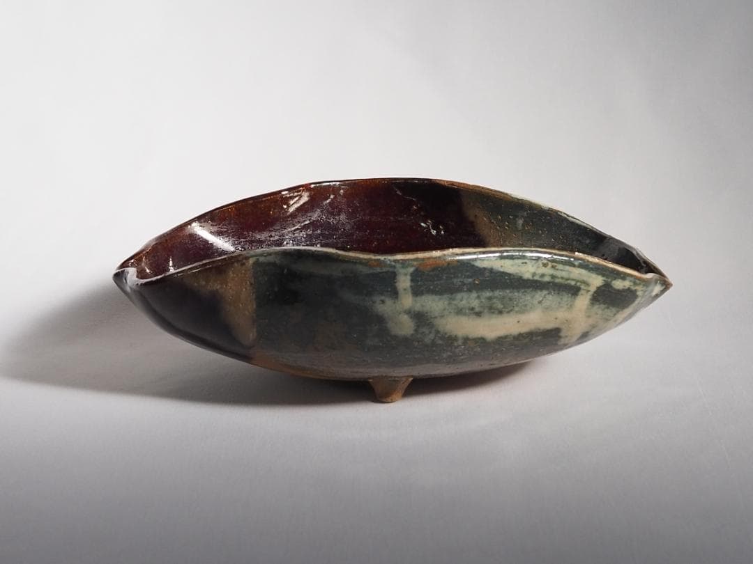 加藤十右衛門造『朝鮮唐津鉢』（共箱）