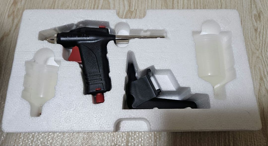 タミヤ スプレーワークベーシックコンプレッサーセット+ ACアダプター