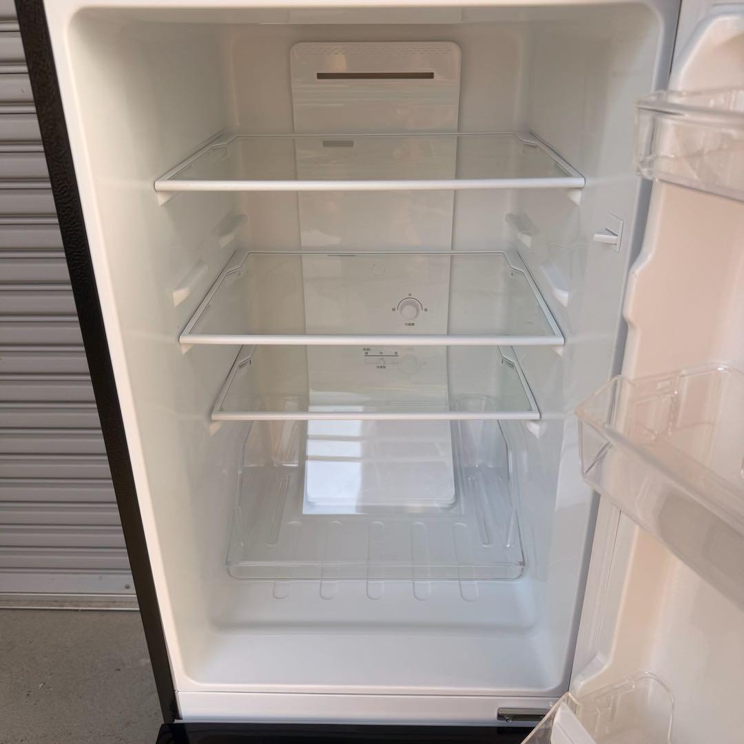 ● 美品 女性オーナー REFAGE 冷蔵庫 YRZ-F15LK 156L