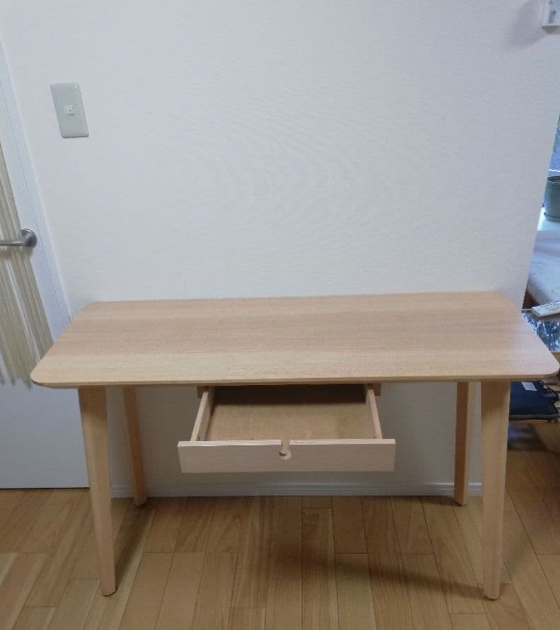 IKEA LISABO　リーサボー　デスク