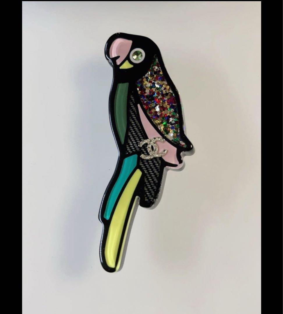 CHANELブローチ正規品未使用シャネル