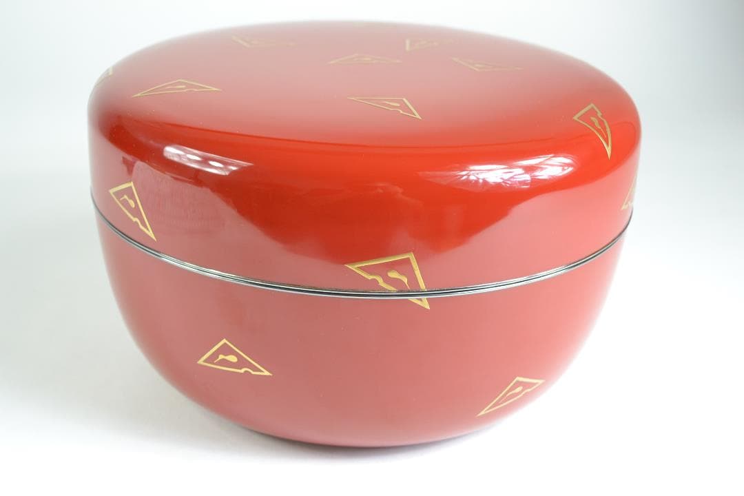 茶道具　鱗鶴蒔絵朱丸喰籠　川端　近左造