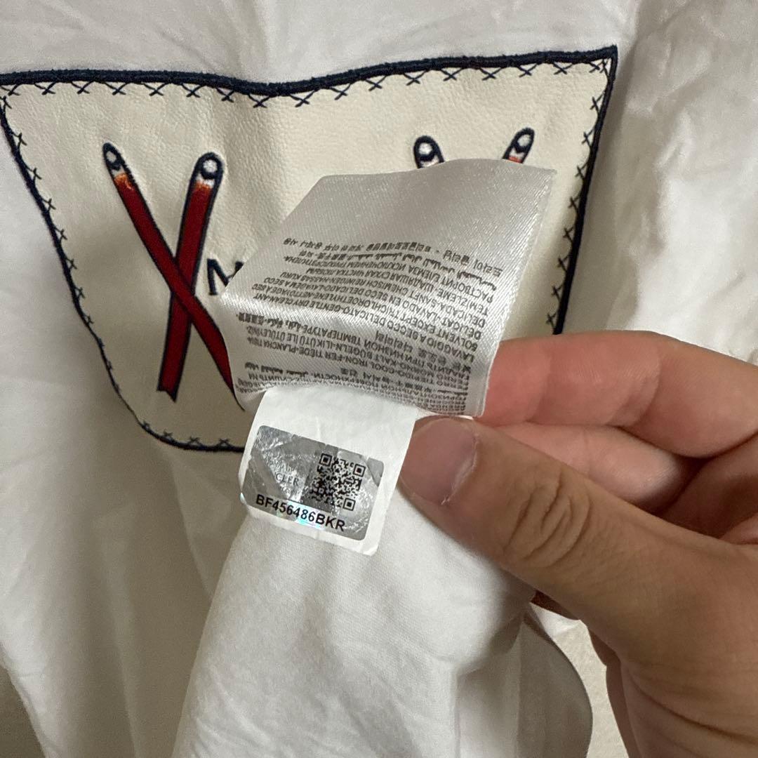 大特価‼️MONCLER GAMME BLEU ホワイト Tシャツ