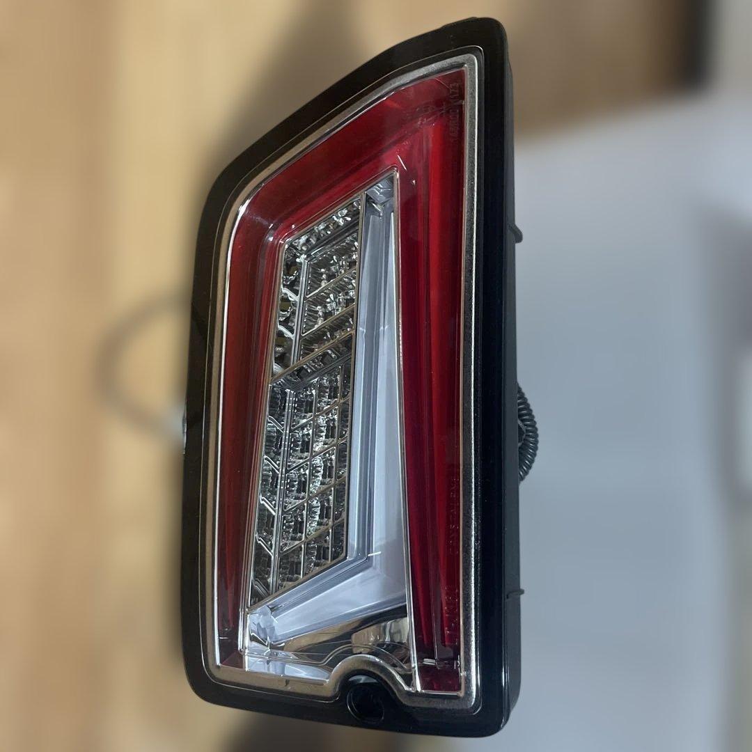 toraji117！ アトレーS700V 角型テールライト 赤/クリア