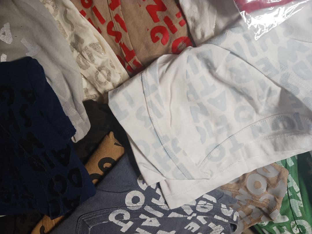 マルタン・マルジェラ　エイズTシャツ　1994年から2021年　58枚大量セット