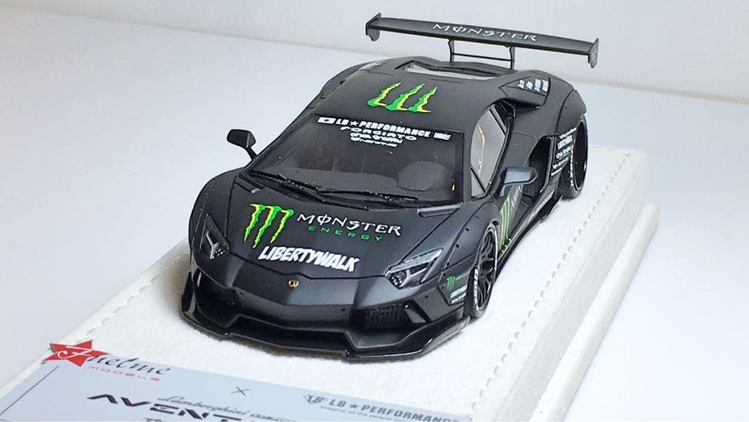 Fuelme 1/43 アヴェンタドール メイクアップ イグニッションモデル