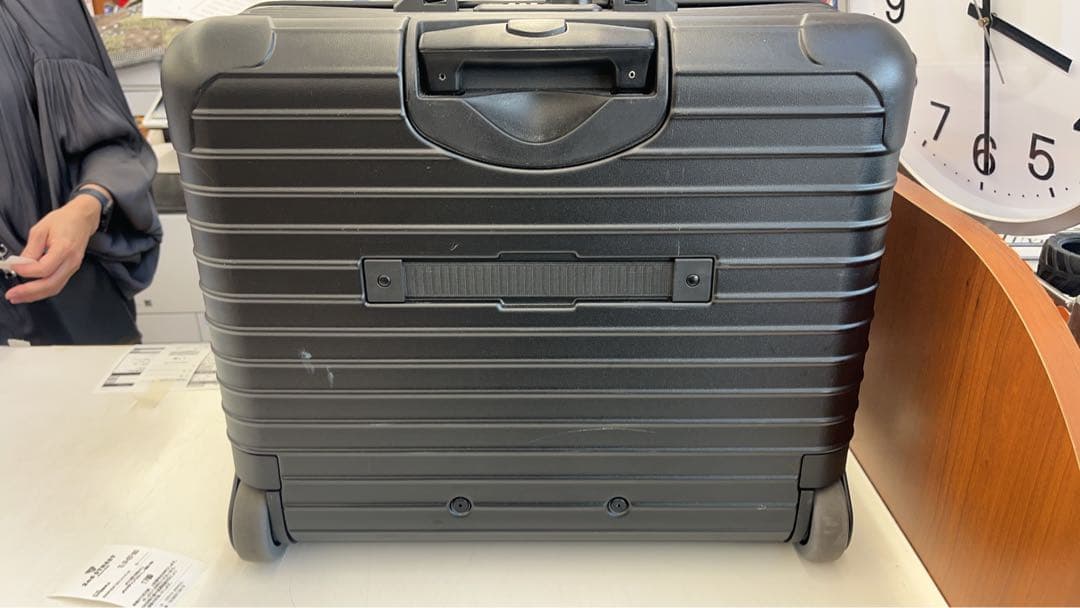 ■リモワ ボレロ キャリーケース 2輪