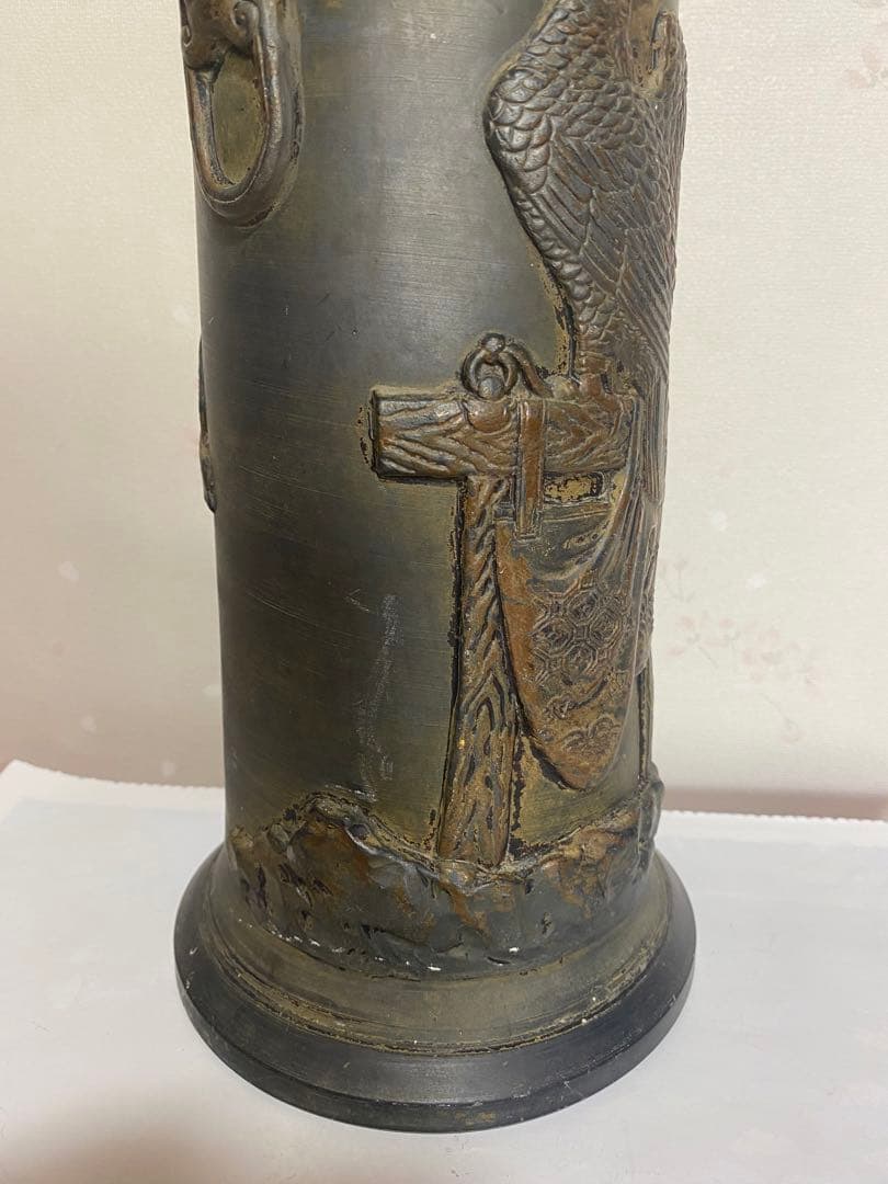 ⭐️明治時代 貼花 鬼面 鷹 翔雀文様 筒形壺 瓶 一点物 置物飾り 骨董品