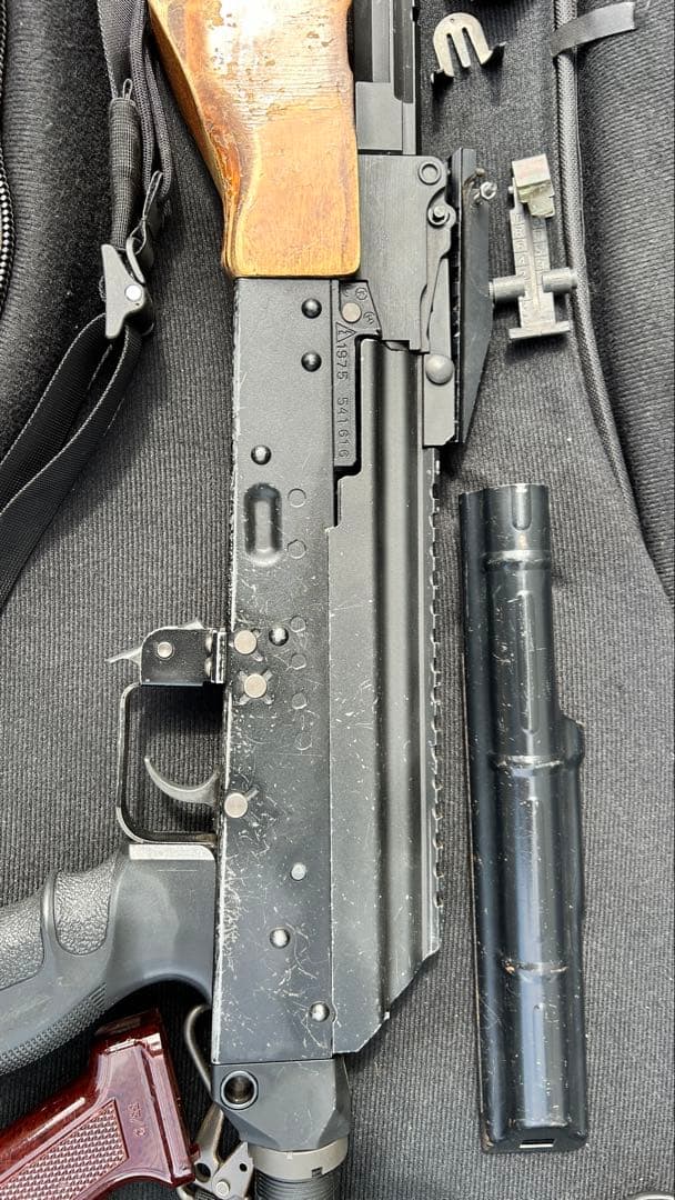 東京マルイ　AKM GBB 外装カスタム　マガジン4本