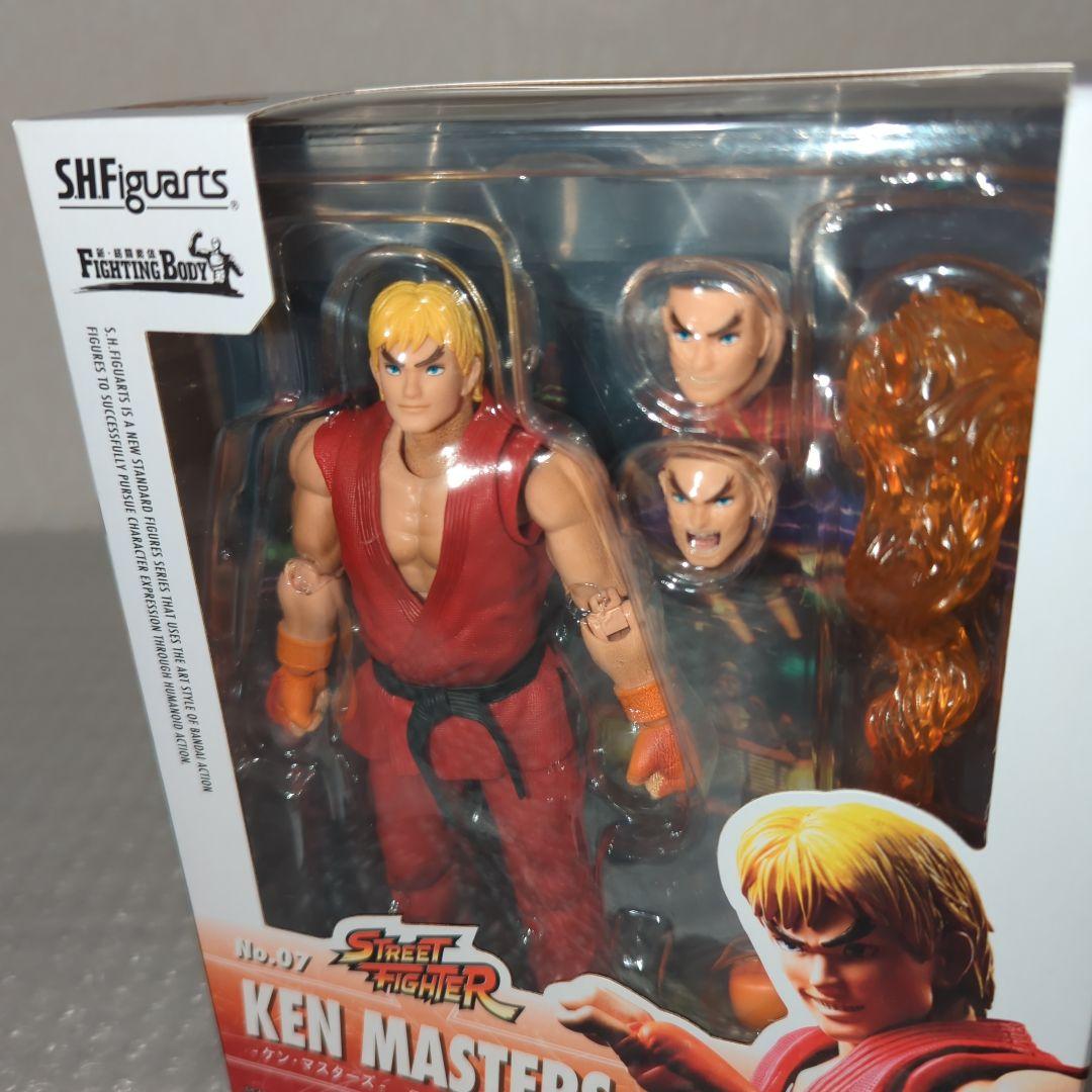 【希少・未開封品】S.H.フィギュアーツ ケン・マスターズ アクションフィギュア