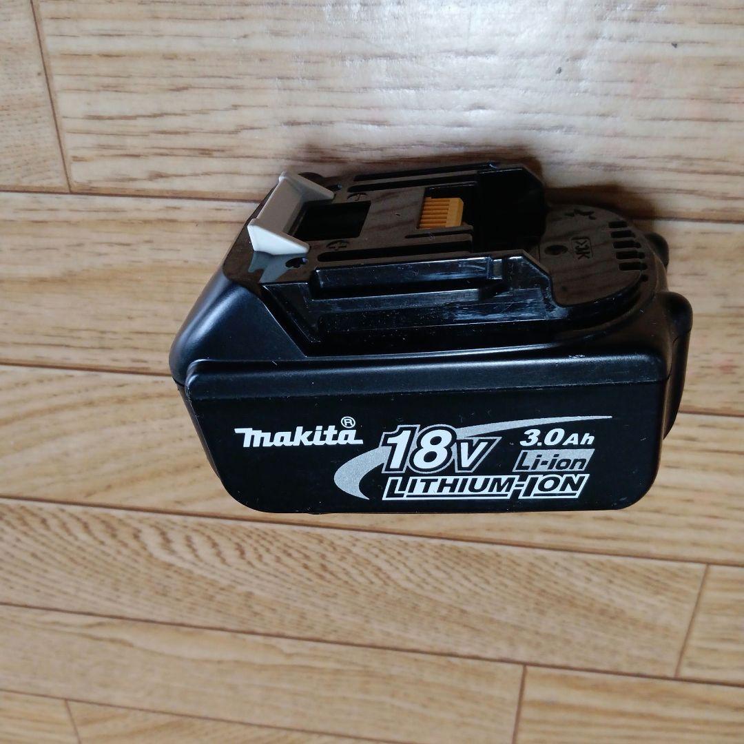 マキタ18V充電式掃除機CL181FD (バッテリーBL1830付)