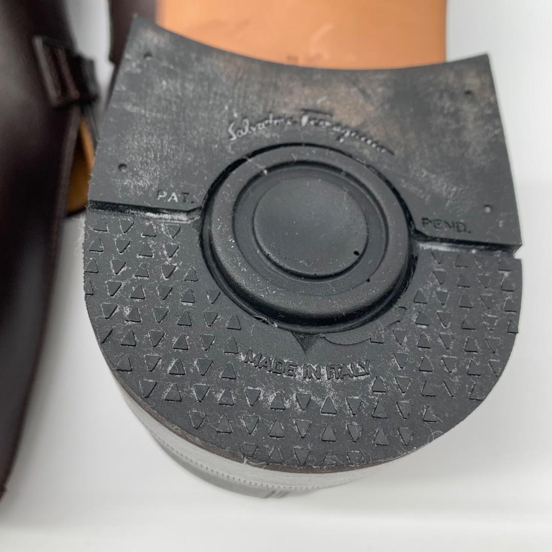 未使用級✨サルヴァトレーフェラガモ シューズ シルバー金具 26.5cm