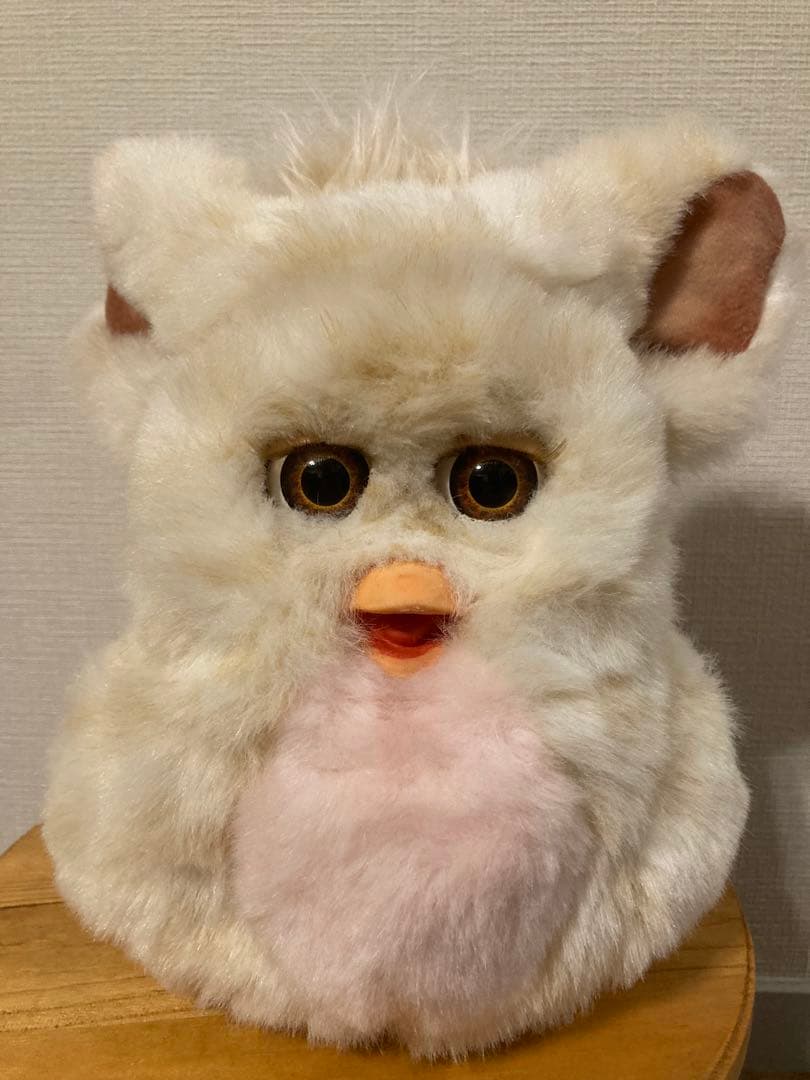 ファービー2 キャラメルシロップ ベージュ×茶目　英語版