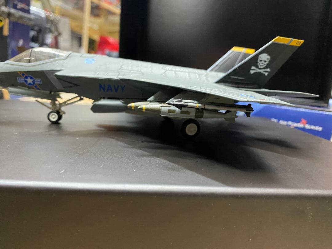 1/72 ホビーマスター　F35C アメリカ海軍開発実証機