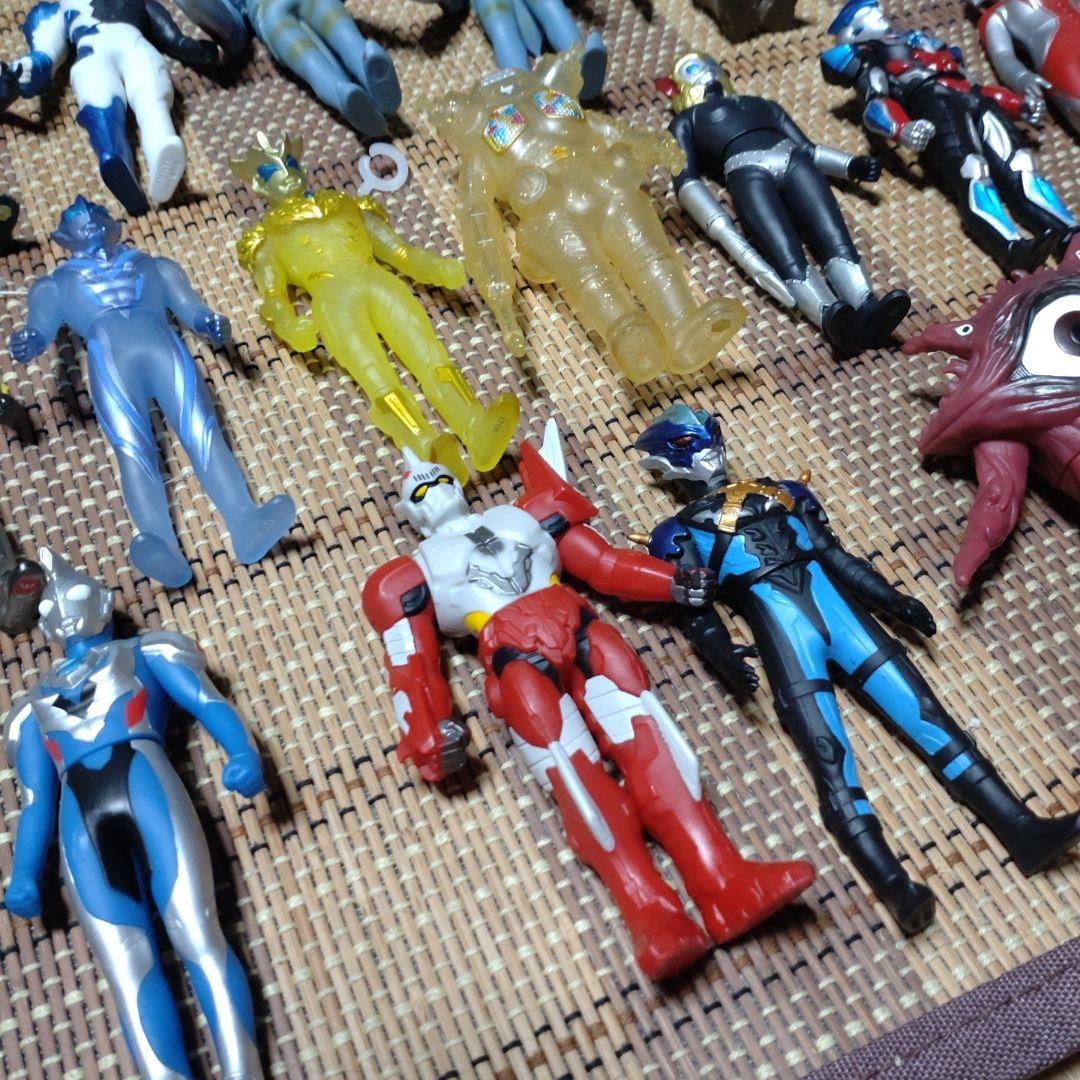 ウルトラマン　ウルトラ怪獣　仮面ライダー　ソフビ大量セット