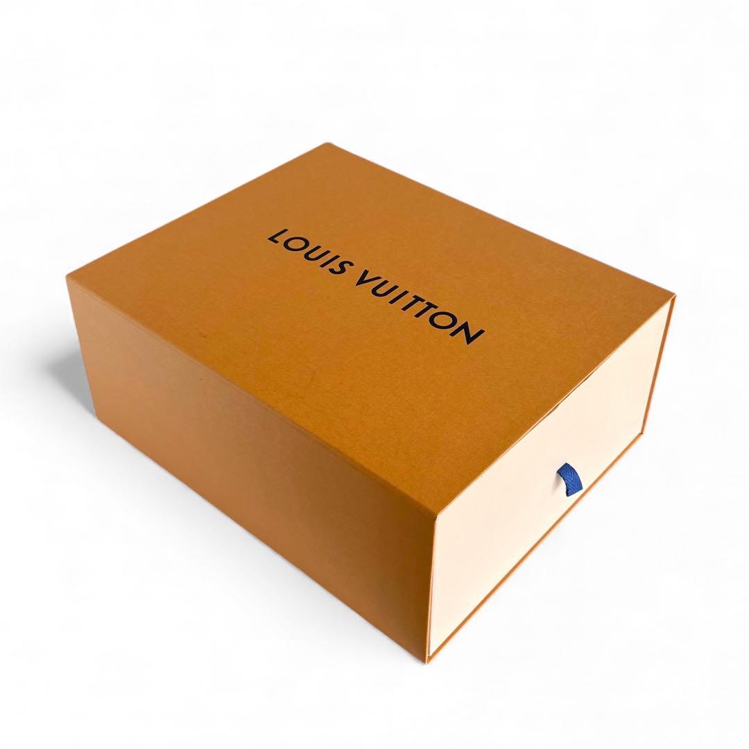 未使用 LOUIS VUITTON タイガ ダービーシューズ 8.5 LVロゴ