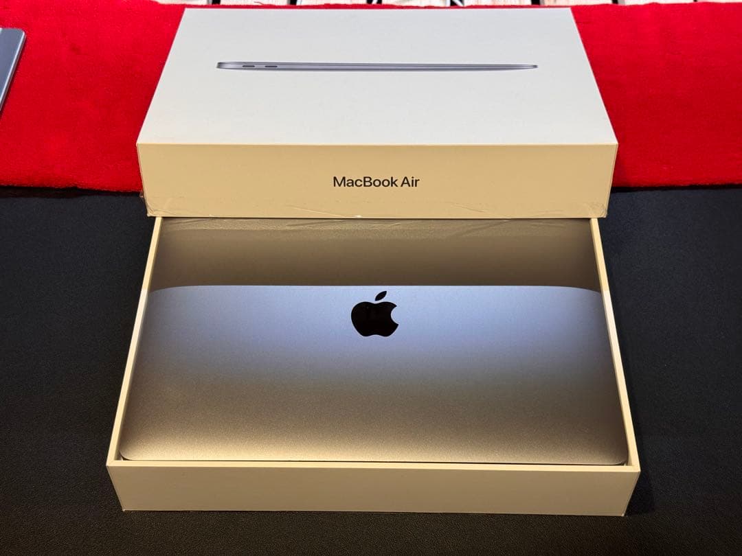 MacBook Air M1 USキーボード 256GB 8G 電池99%