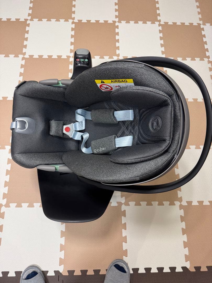 チャイルドシート Cybex CLOUD T i-size , BASE T