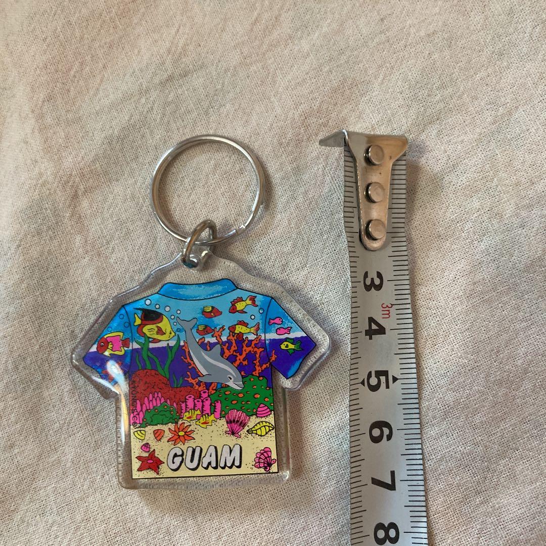グアム　お土産　キーホルダー　アクリル　tee