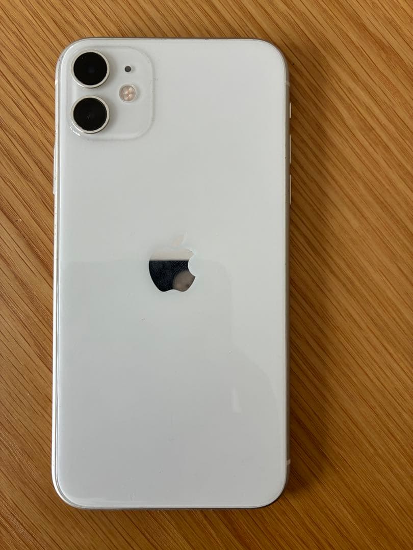 iphone11 ホワイト　64GB