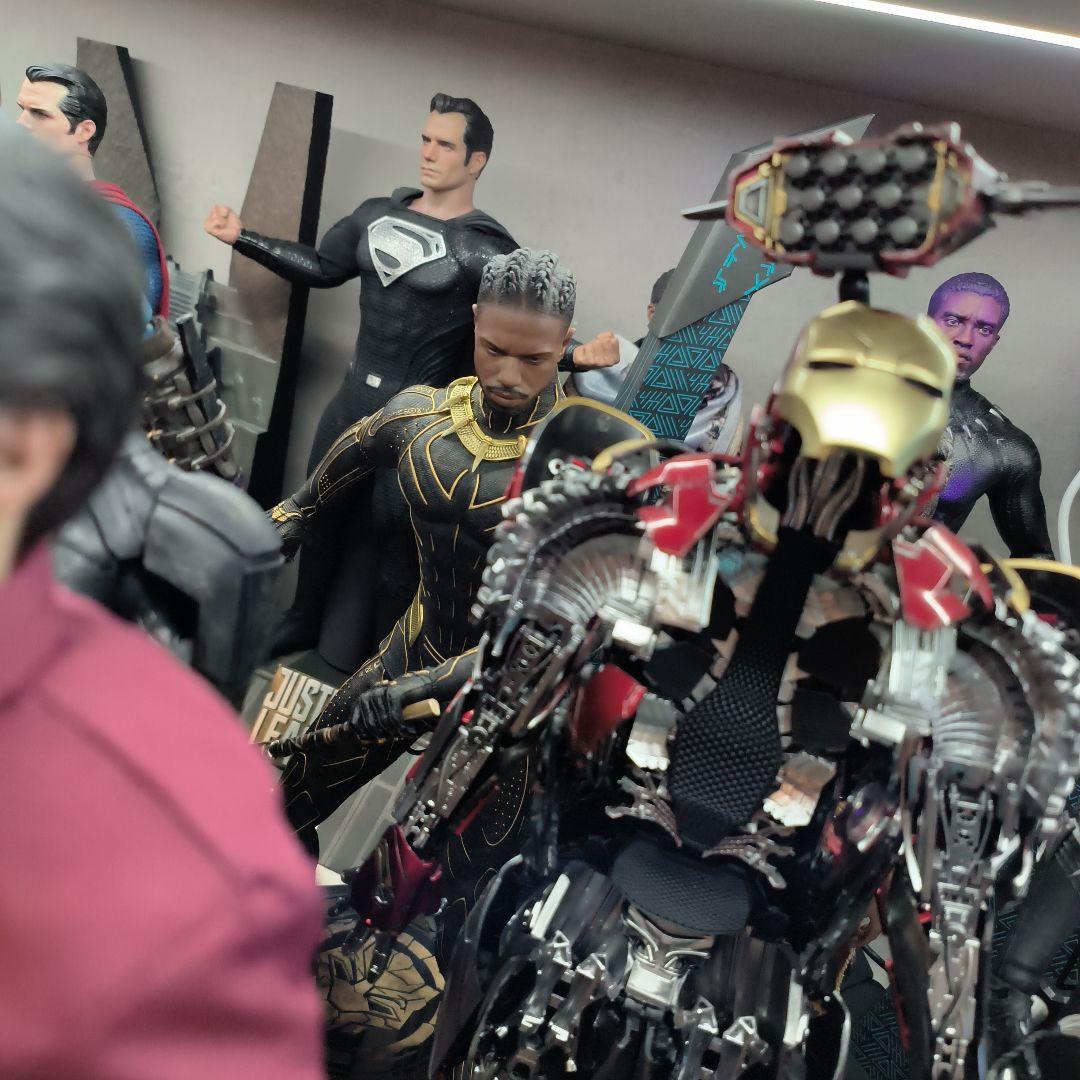 ホットトイズ　marvel マーベル　キルモンガー　フィギュア　開封品