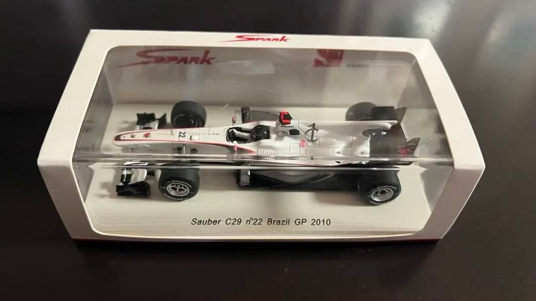 F1 Sauber Brazil GP 2010 1:43ニックハイドフェルド