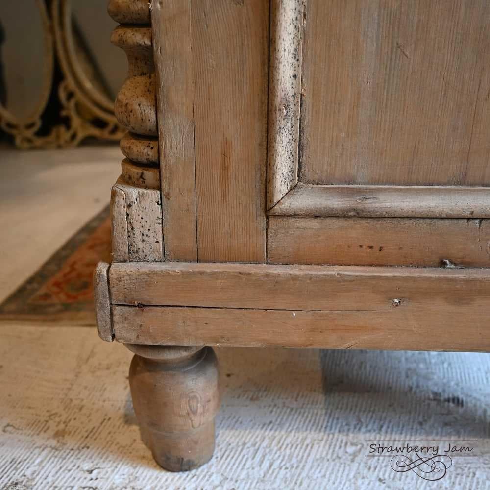 IFU-417 英国アンティーク パインチェスト 収納 チェスト キッチンボード