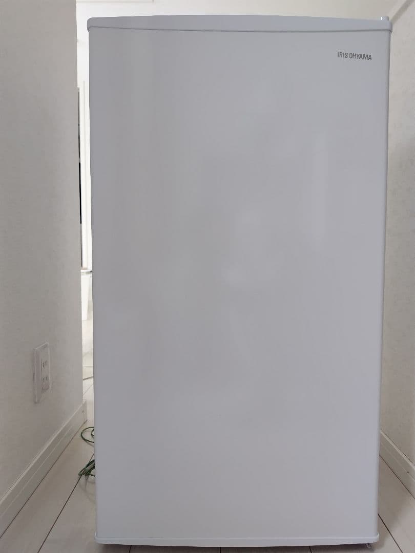IRIS OHYAMA 冷蔵庫 ホワイト　93L