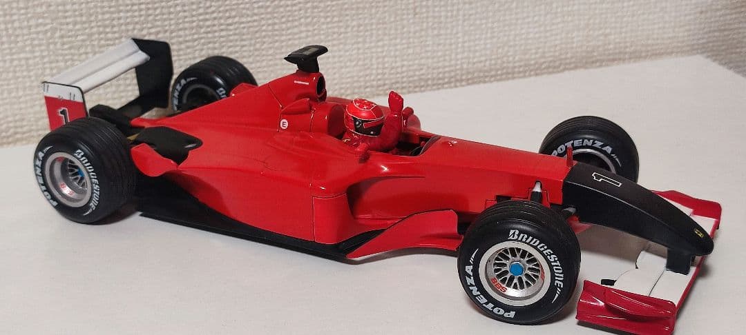 【カスタム】1/18 フェラーリ F2001 イタリアGP シューマッハ