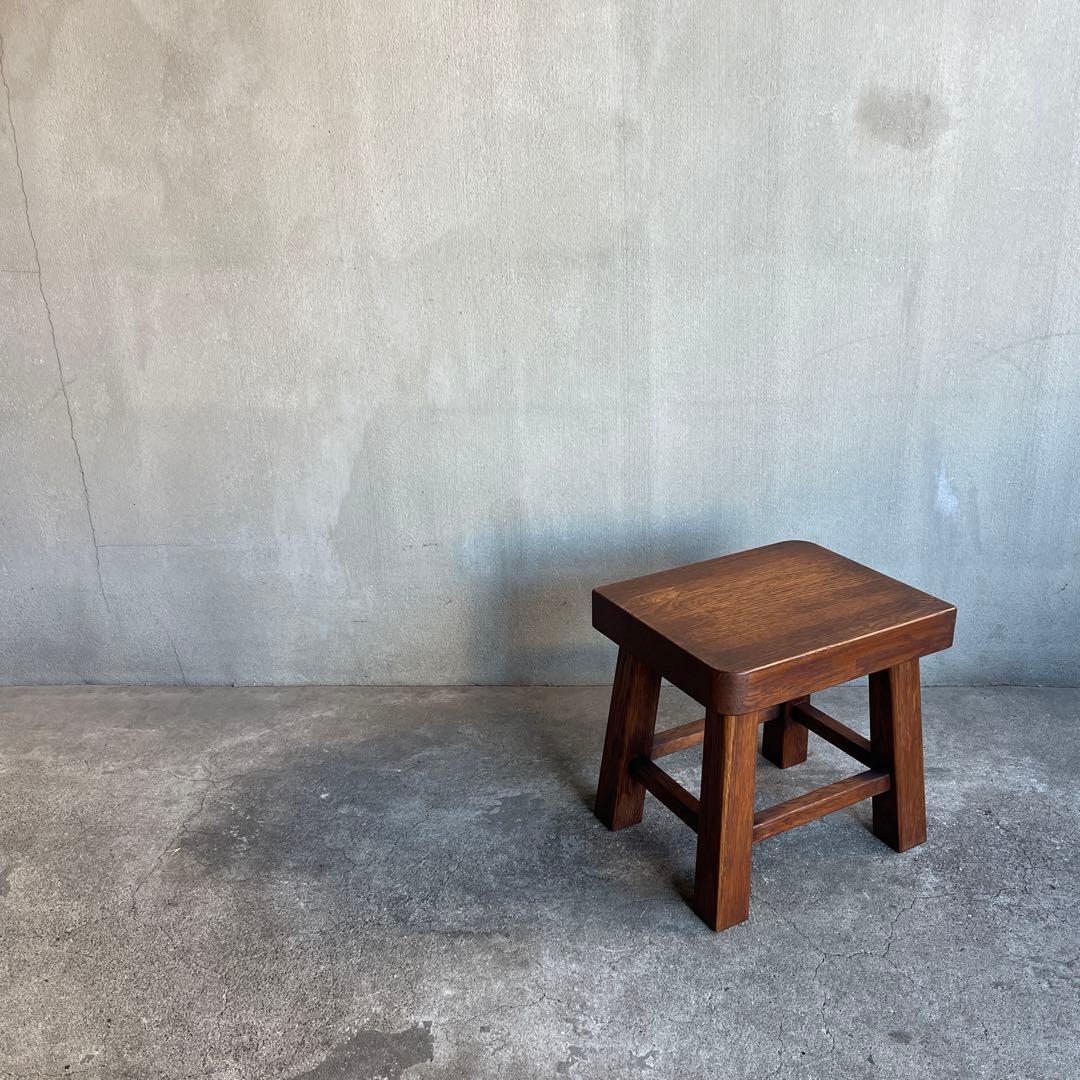 美品　イタリア　木製スツール　オーク材　子供椅子　花台　踏み台　ビンテージ