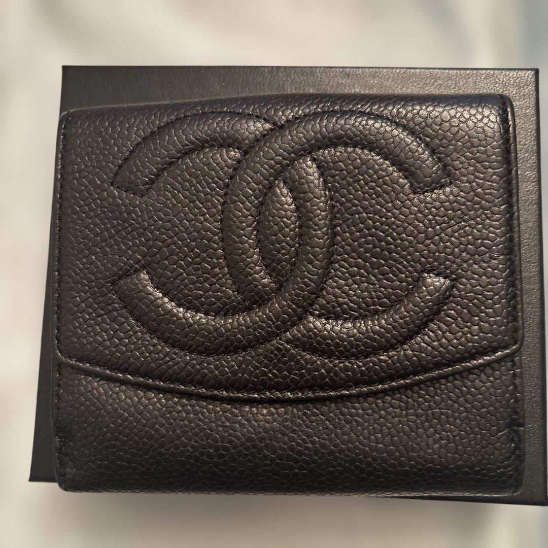 CHANEL ブラック 二つ折り財布