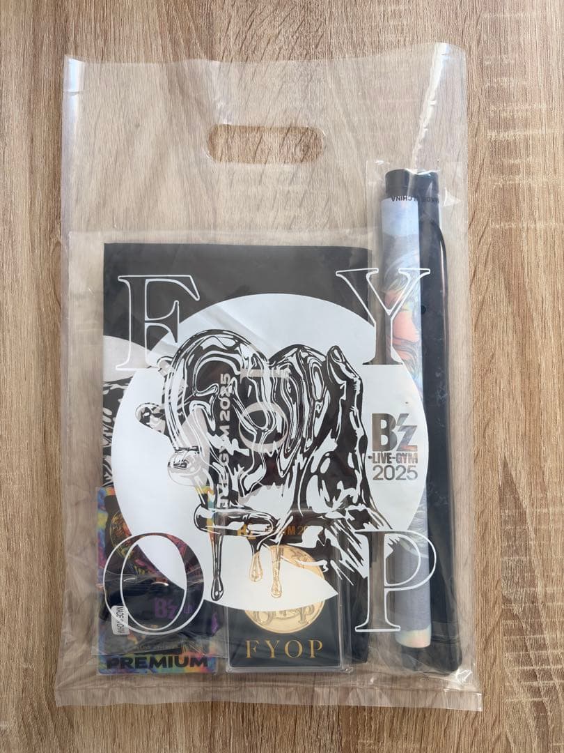 B'z LIVE-GYM 2025 FYOP Premium席グッズ★銀テープ付