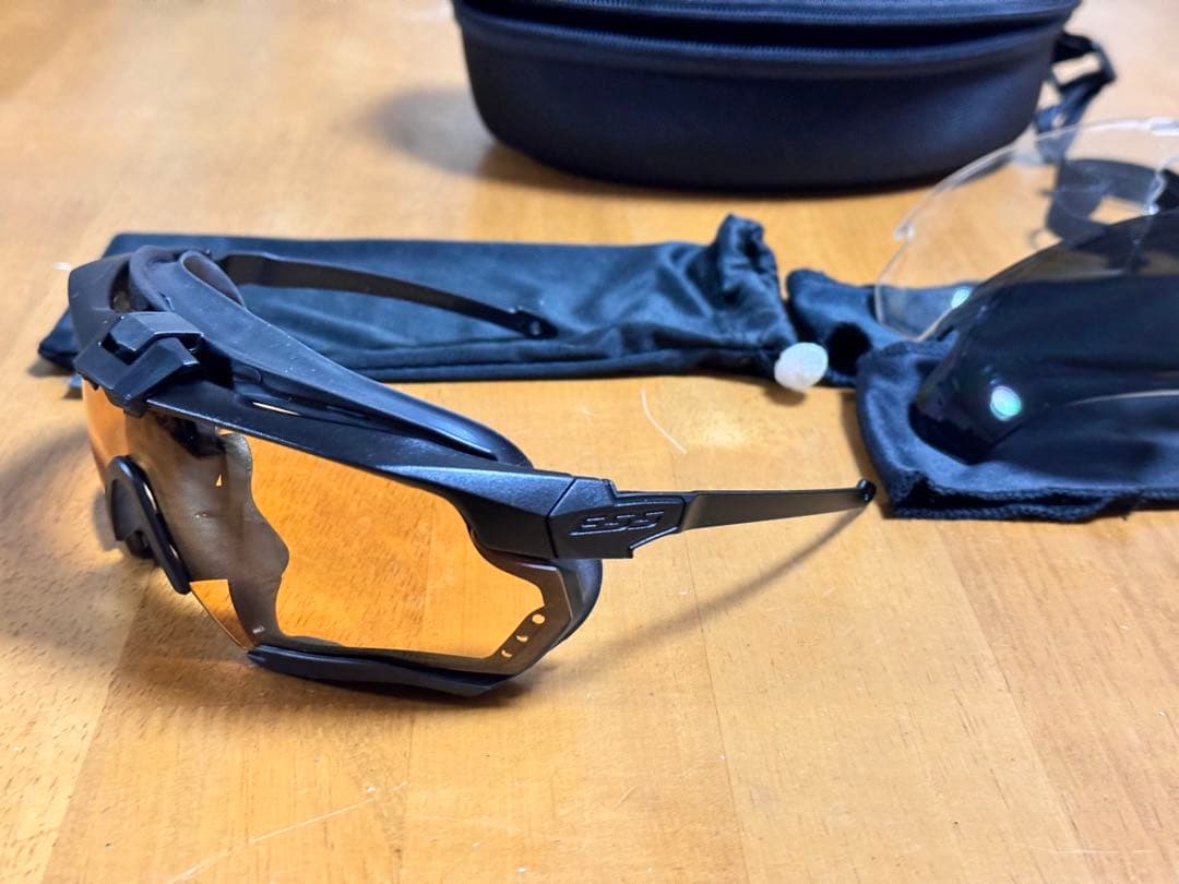 正規品 オークリー　ESS クロスボウ サプレッサー 予備レンズ付き