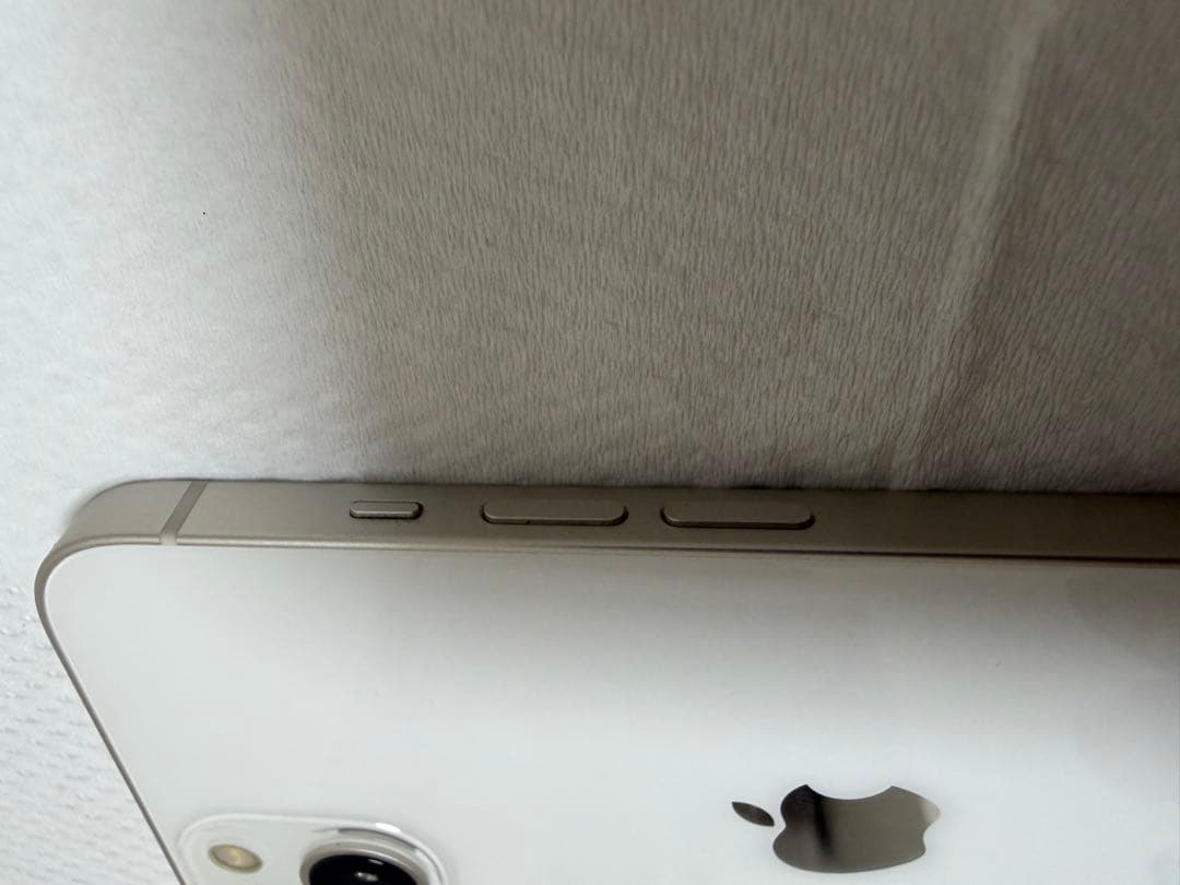 iPhone13 無印　128G スターライト