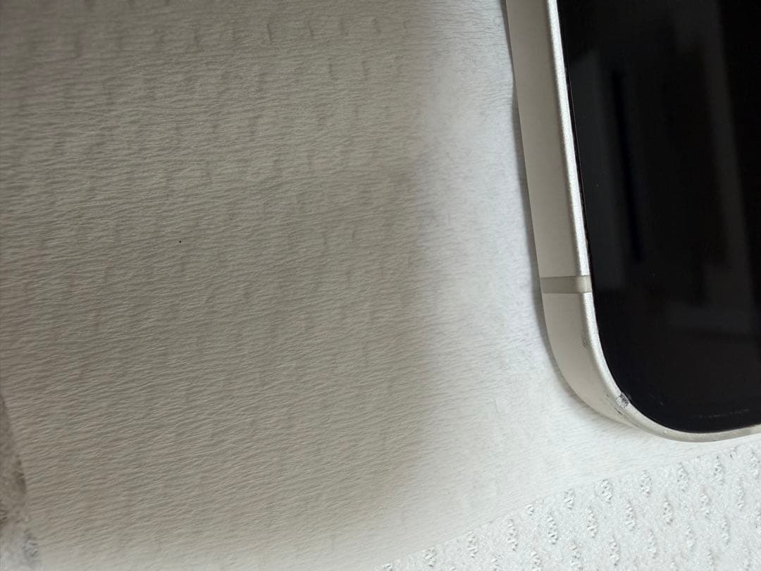 iPhone13 無印　128G スターライト