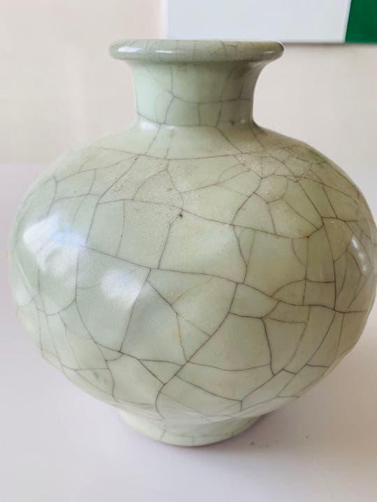 中国清時代青磁壺