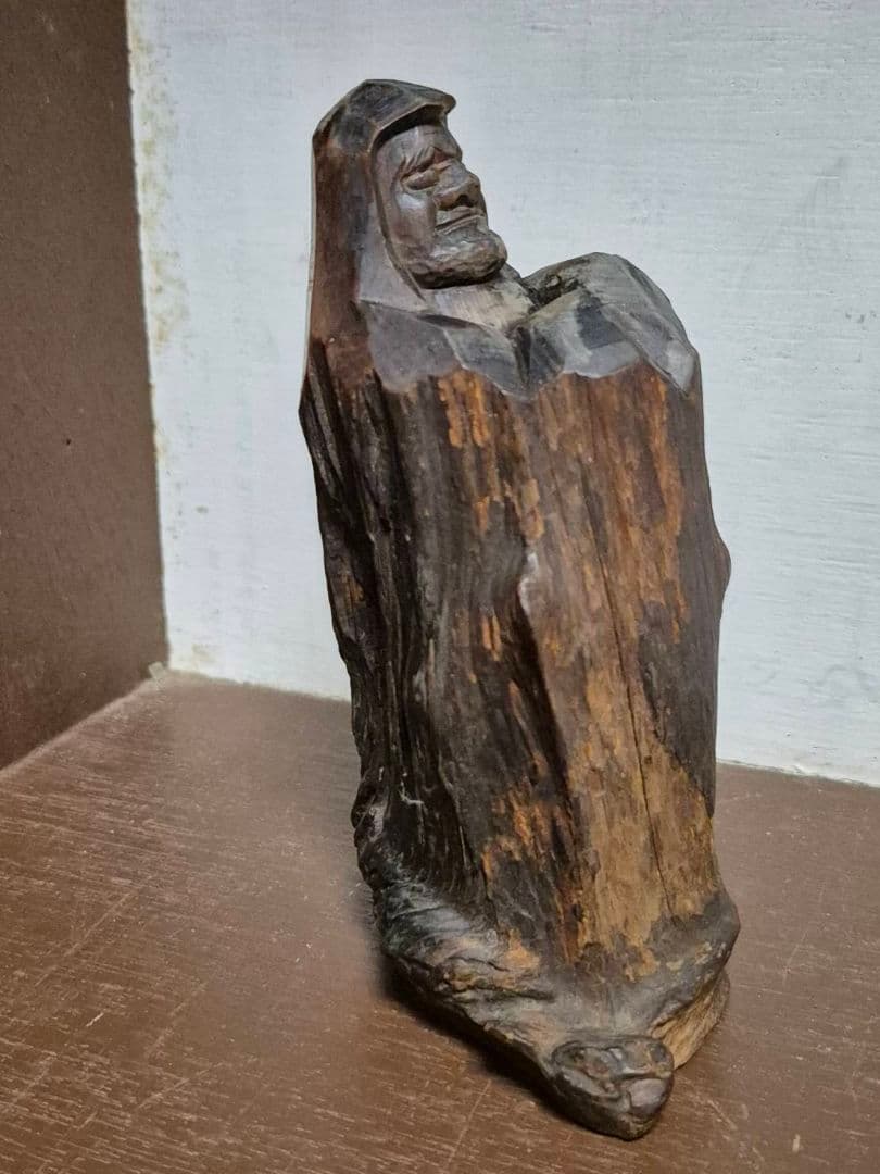 達磨大師像　達磨像　木彫り　木像　工芸品　置物　一点物 骨董 木喰 木彫