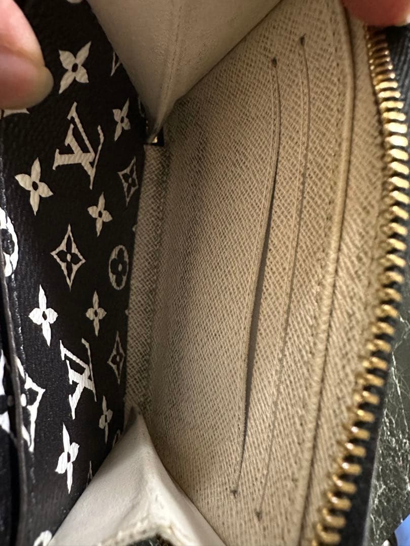 本日限定値下げ！ ルイヴィトン ジャイアント モノグラム ジッピーパース