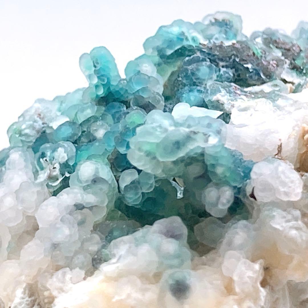 鳩*子様 『2022年発見』　クリソコラインカルセドニー　原石　鉱物標本　天然石