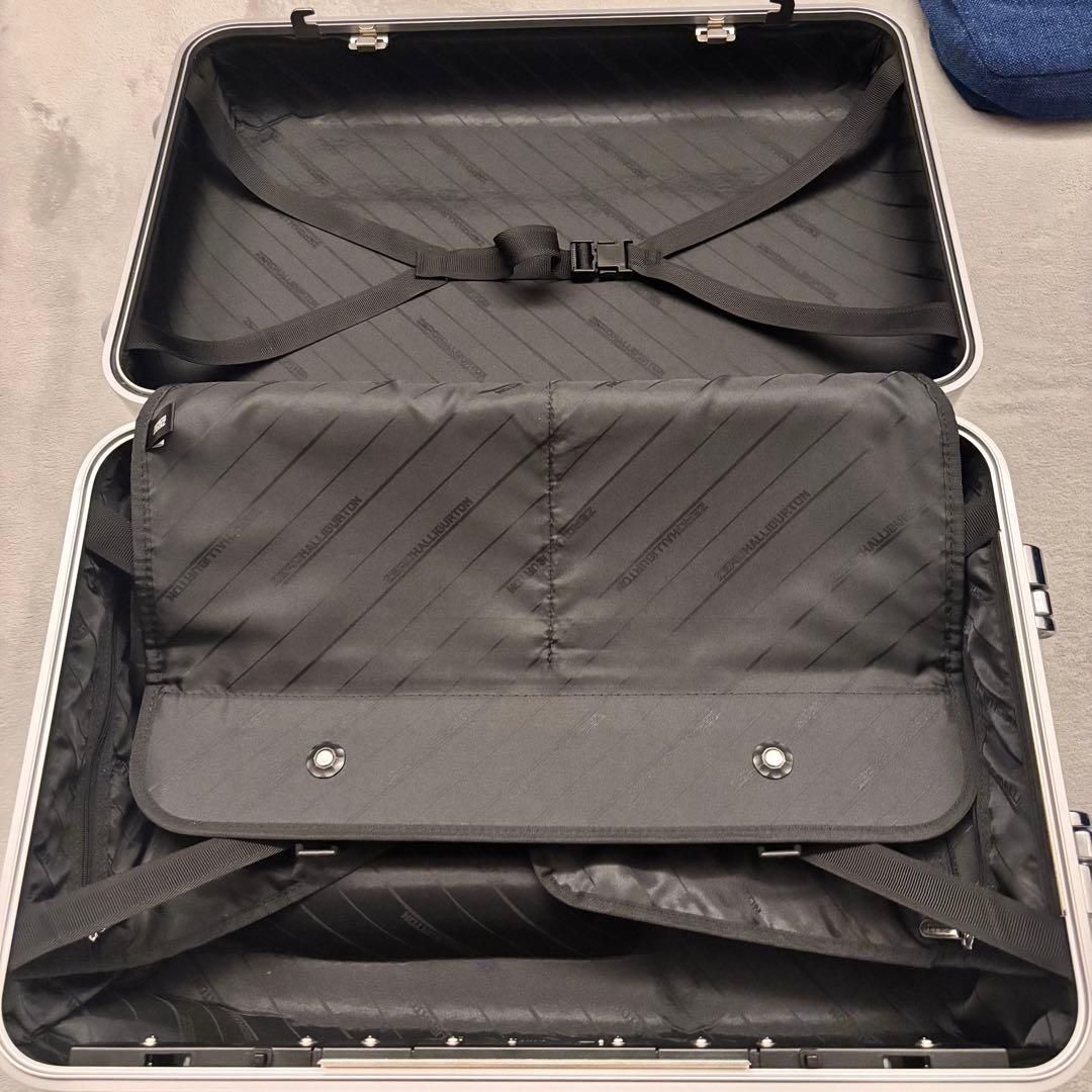 ゼロハリバートン ZRP-Fキャリーケース 2輪 36L シルバー