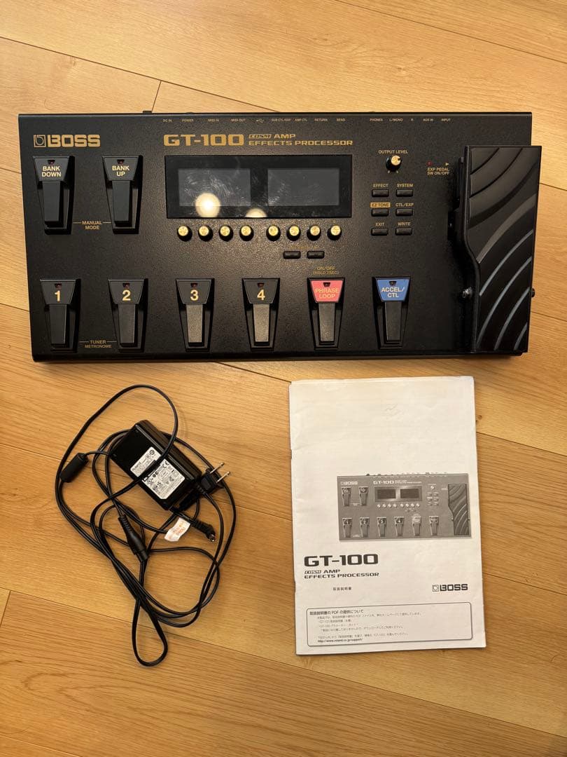 【一部動作不良】　BOSS GT-100 エフェクトプロセッサー