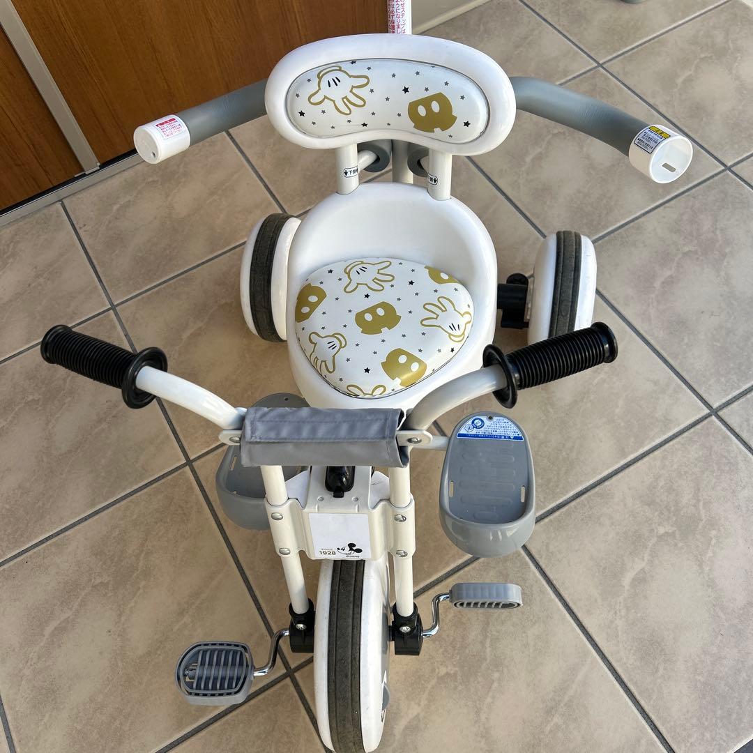 ミッキー 三輪車