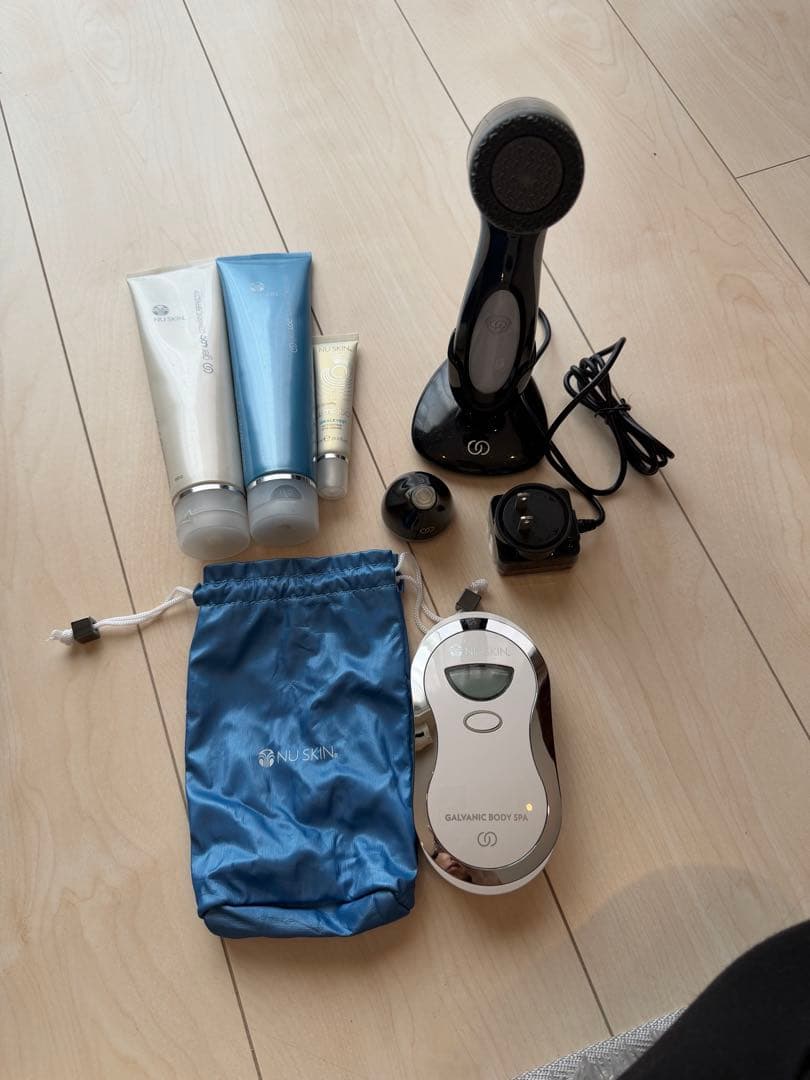 NU SKIN Galvanic Body Spa 美顔器