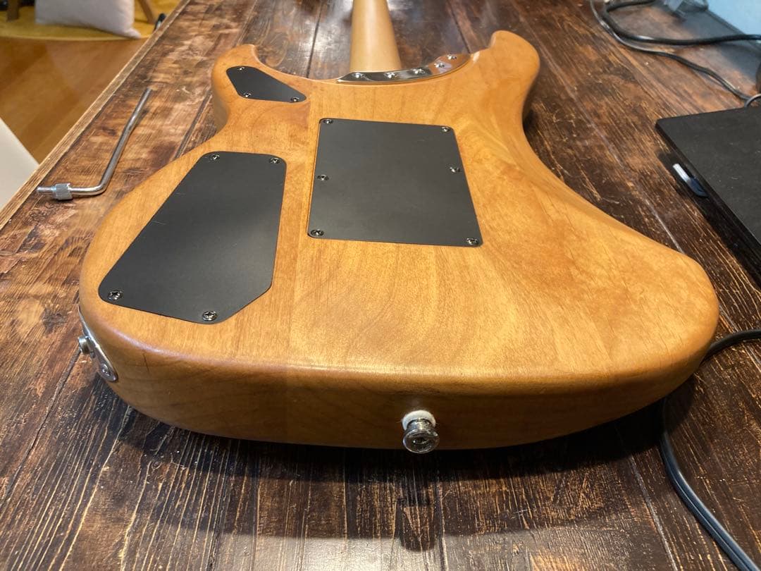 美品　Washburn N3　NUNO BETTENCOURT Model