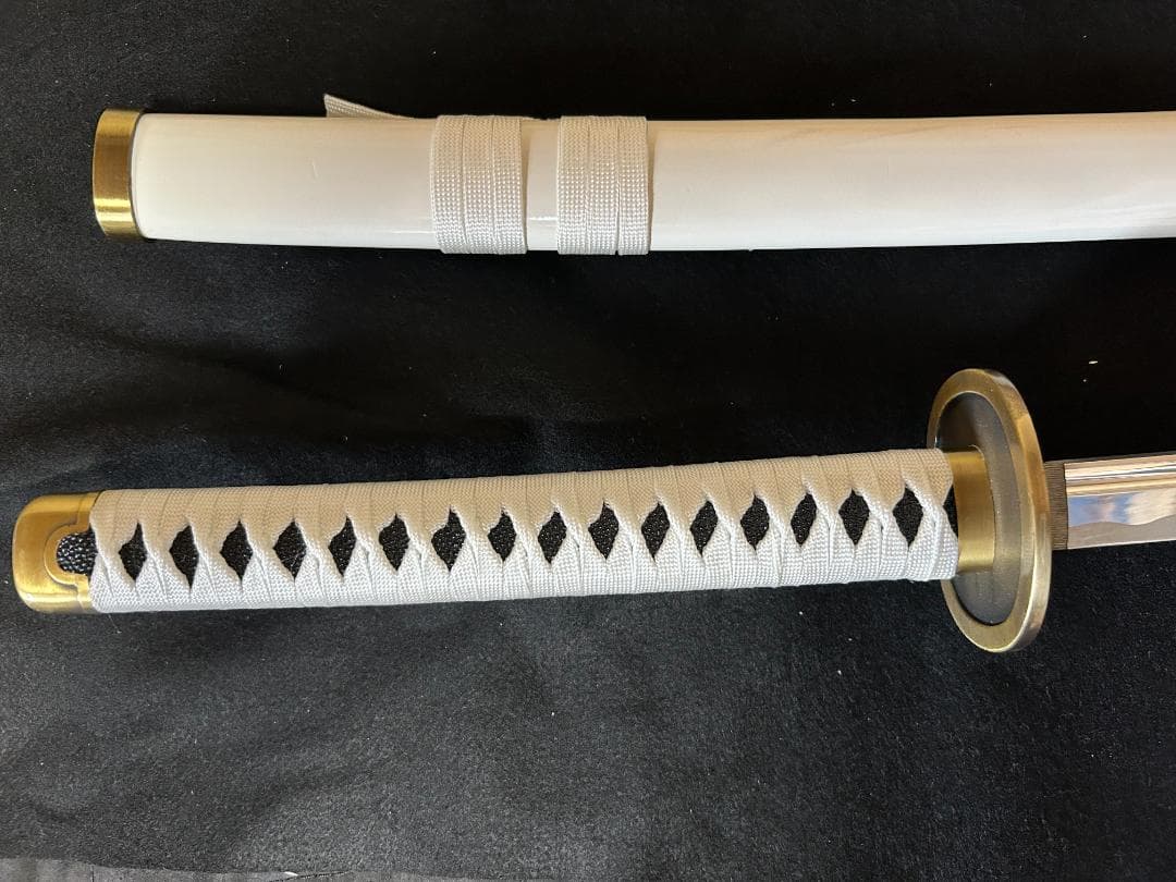 【ソウ】ONE　PIECE　ゾロ　刀（和道一文字、三代鬼徹、雪走、秋水）