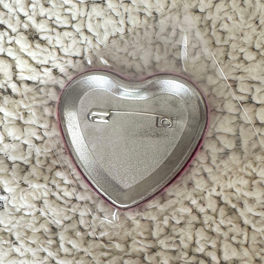 【値下げ】スーパーダンガンロンパ2 ハート　照れ顔缶バッジ 狛枝凪斗