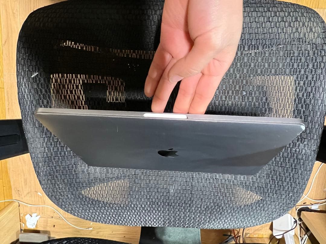 シルバー MacBook pro m1 2020 ジャンク